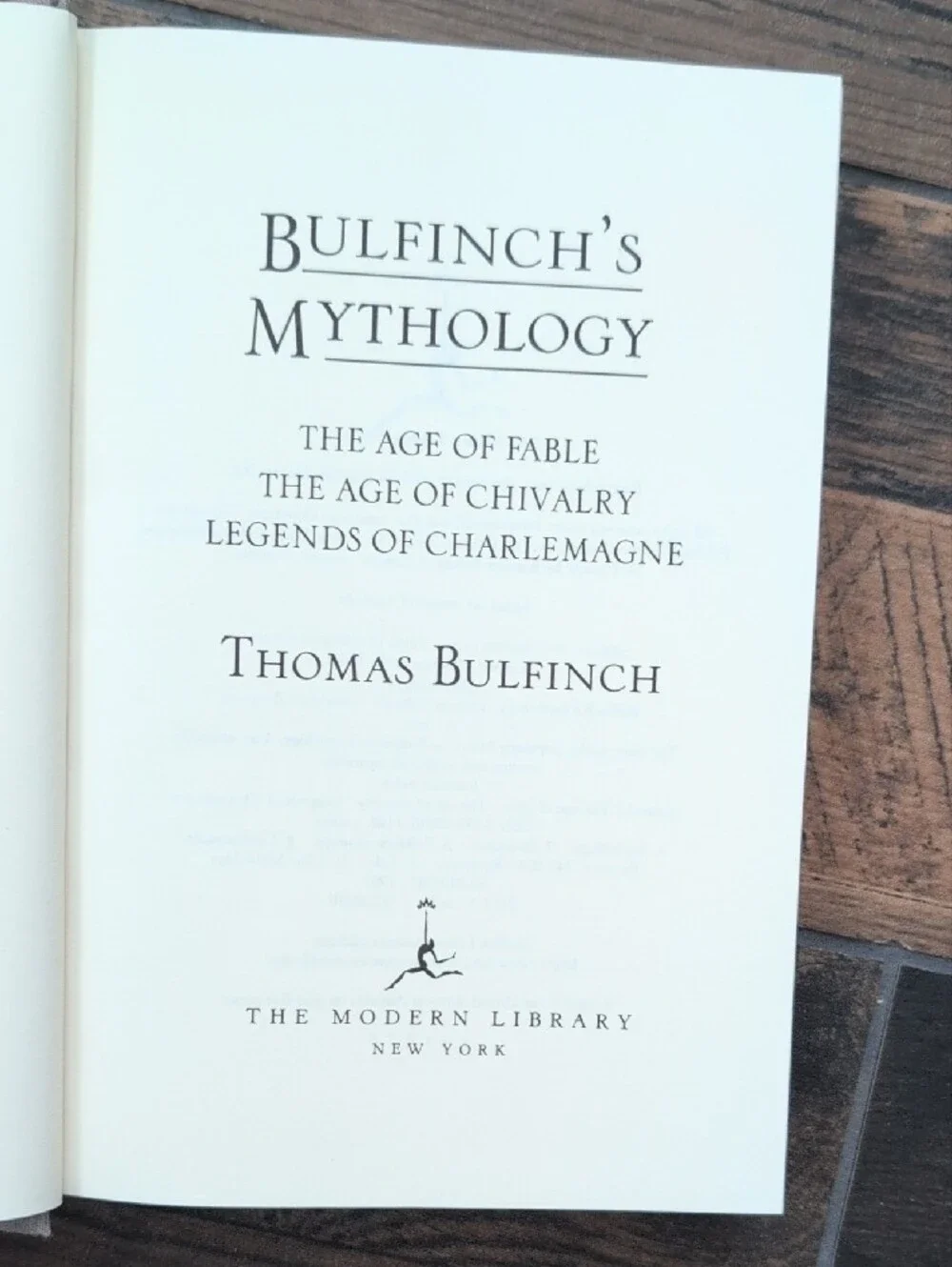 Modern Library Bulfinch's Mythology Vintage Hardcover Book 1993 Laocoon Cover